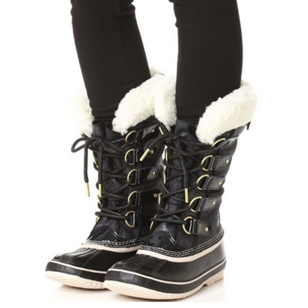 Sorel Joan Of Artic Holiday Boots - size 8.5